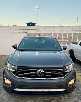 VOLKSWAGEN T-CROSS 1.4 250 TSI TOTAL FLEX HIGHLINE AUTOMÁTICO VOLKSWAGEN T-CROSS 1.4 250 TSI TOTAL FLEX HIGHLINE AUTOMÁTICO